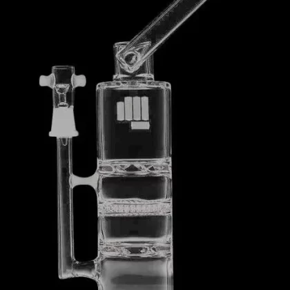 Snoop Dogg “Battleship” Water Pipe