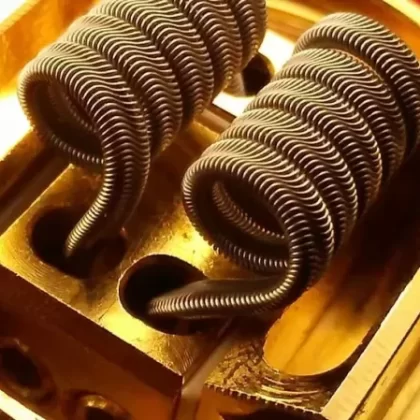 Lucky #7’s Aliens - Ejuicewarehouse