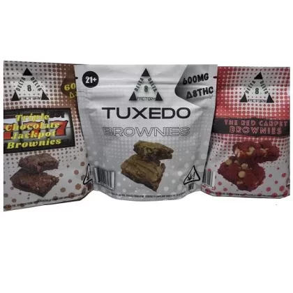 Delta-8 THC Brownies 600mg - flavors#Tuxedo>Triple Chocolate Jackpot>The Red Carpet