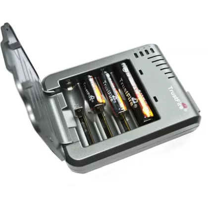 TrustFire TR-003P4 4 BATTERY CHARGER